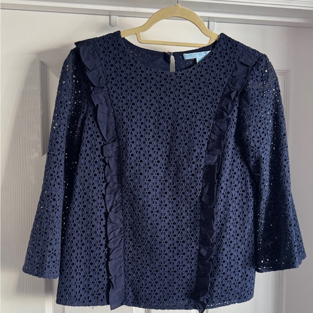 Draper James navy eyelet top with 3/4 bell sleeves size 4 - Picture 1 of 5